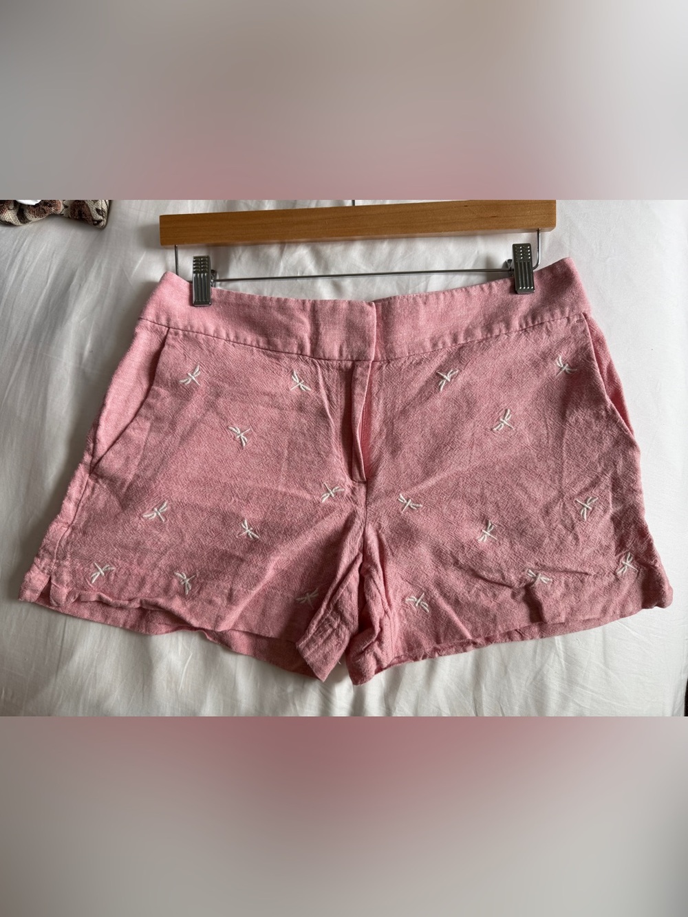 Loft Women’s Riviera Shorts, Pink with Dragonfly Embroidery, Size 2
